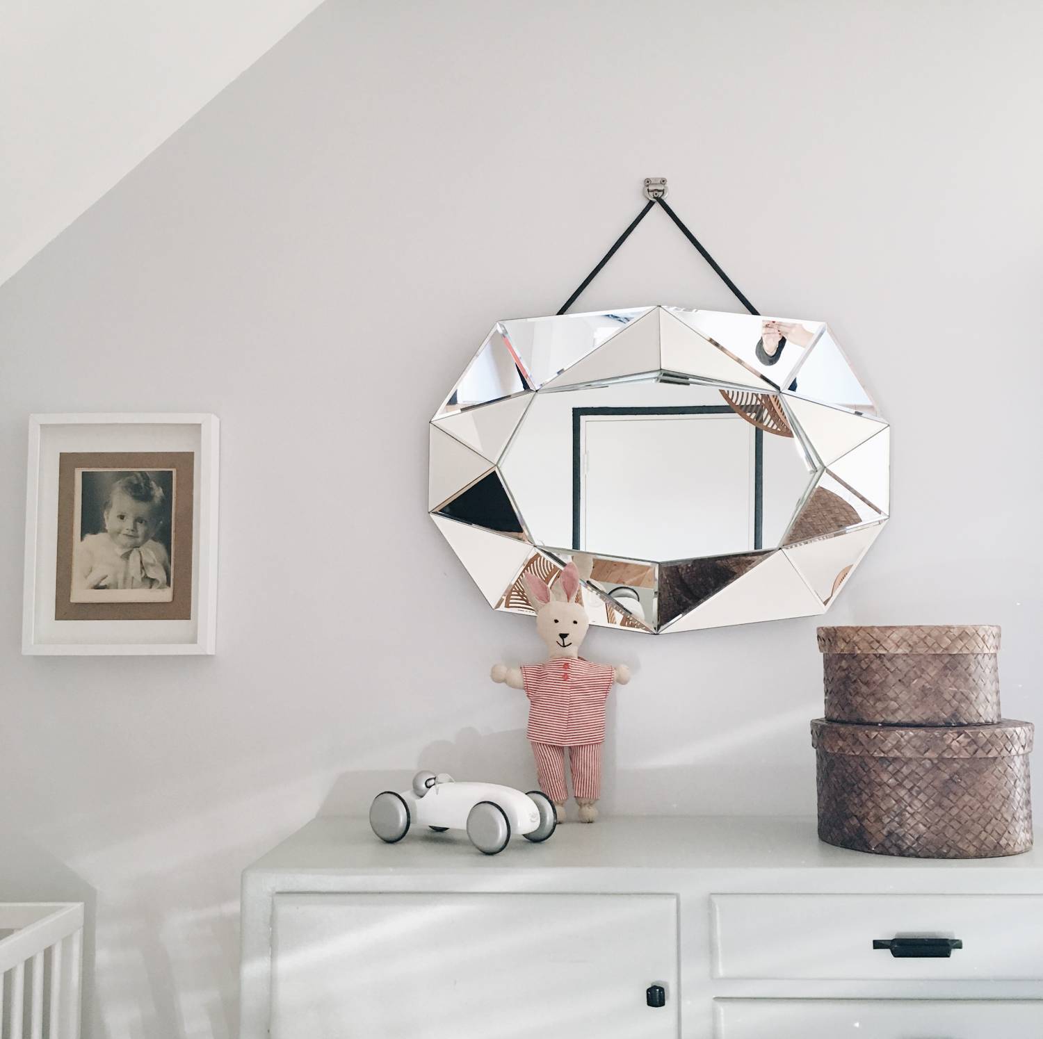 {Baby room} Diamond mirror by Reflections Copenhagen | FLODEAU.COM