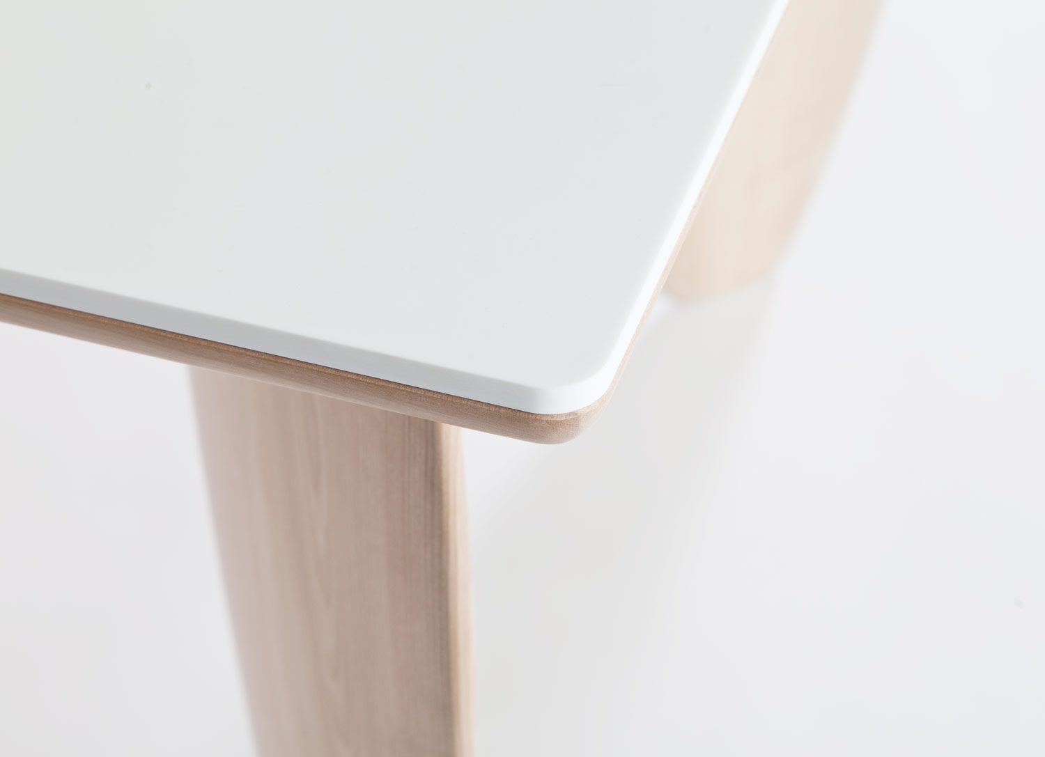 Surfboard table by Early Work | Flodeau.com