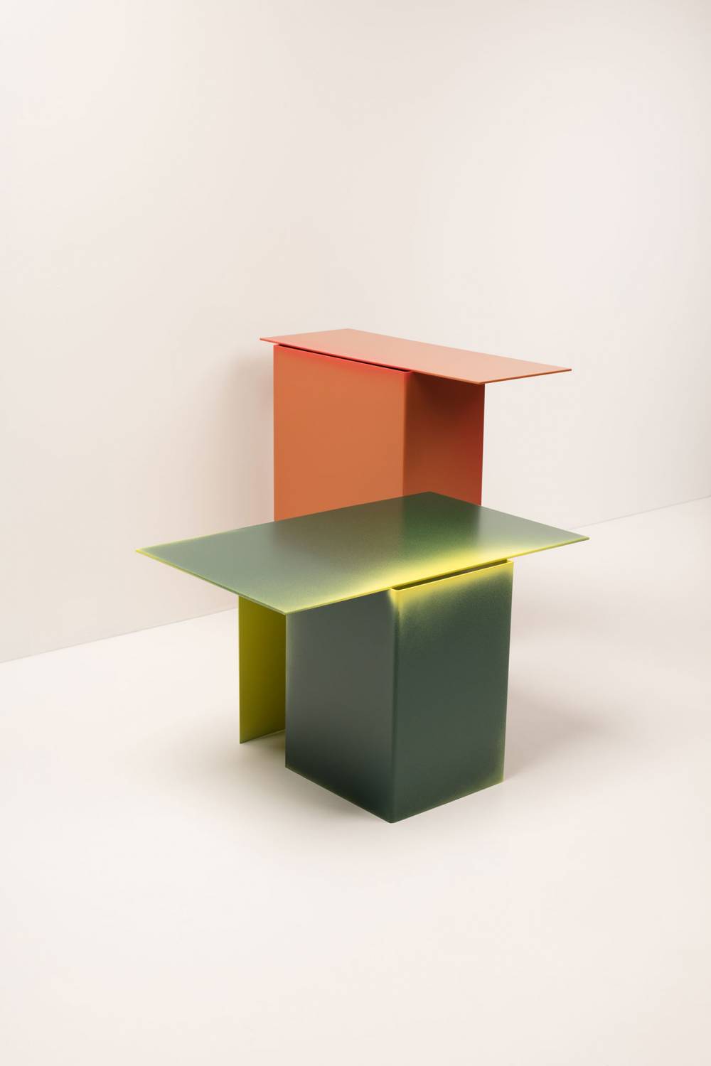 Daze side table by Truly Truly | Flodeau.com